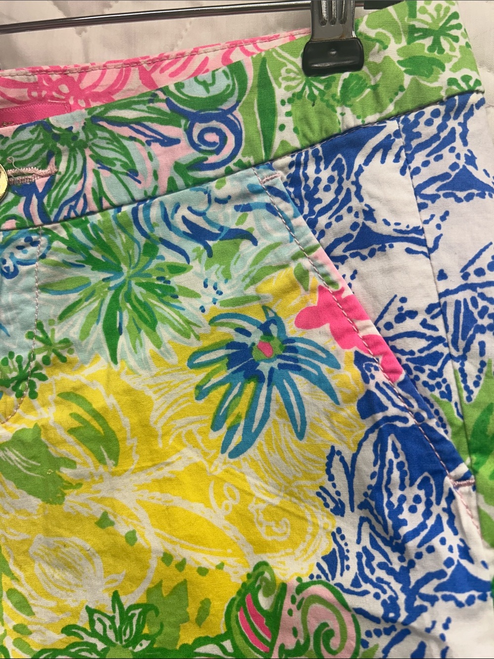 Lilly Pulitzer Floral Scallop Hem Women's Shorts - Multicolor - Picture 3 of 6